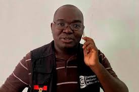 Jornalista Coque Mukuta